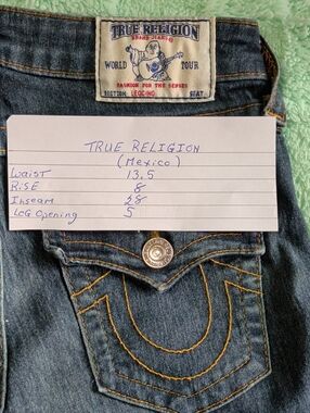 True Religion Blue Denim Jeans with Gold Stitching Section Legging